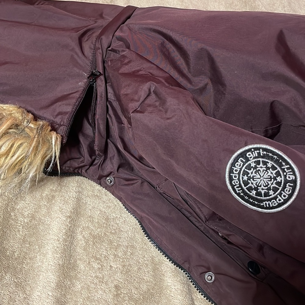 Winter jacket - Picture 4 of 4